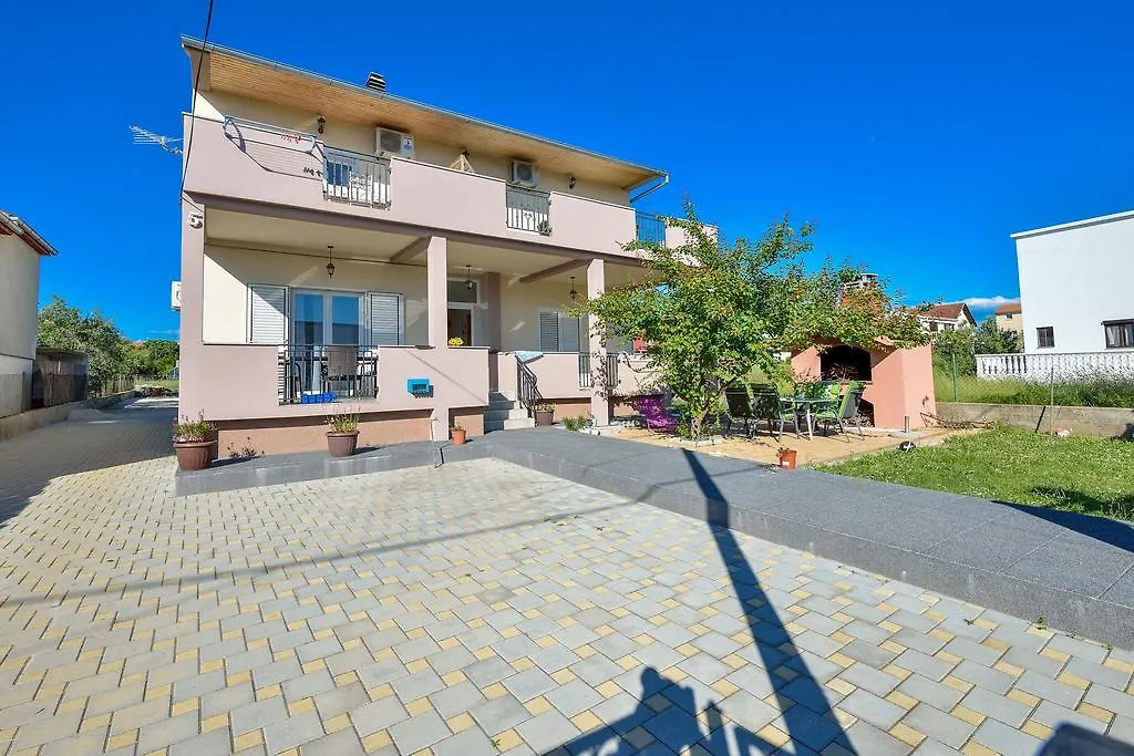 Apartments Duje Bibinje